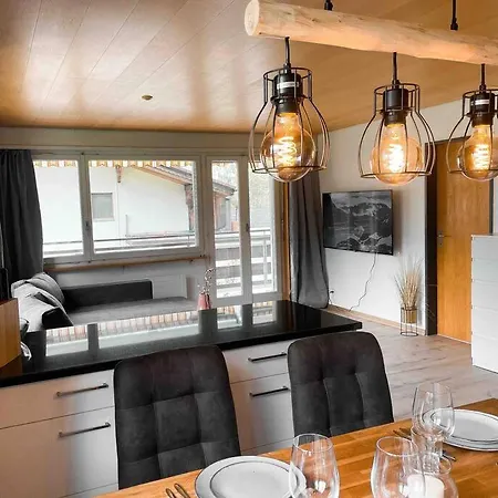 דירה Swiss Alps קנדרסטג